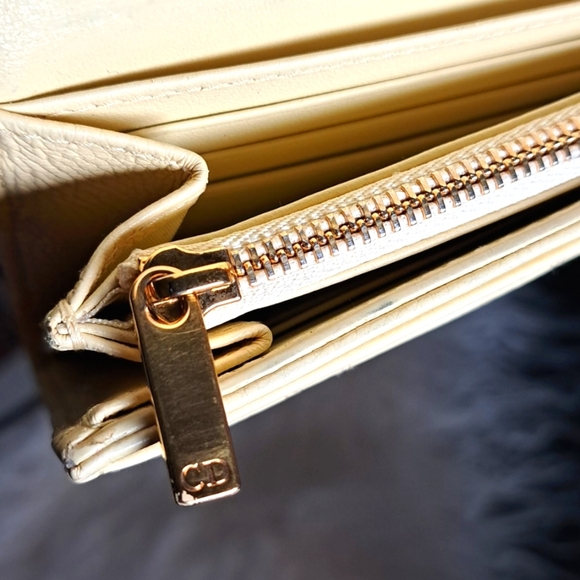 Christian Dior Caro Orchid Long Wallet - Picture 13 of 17